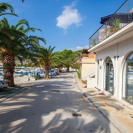 Apartment Visnja Podgora