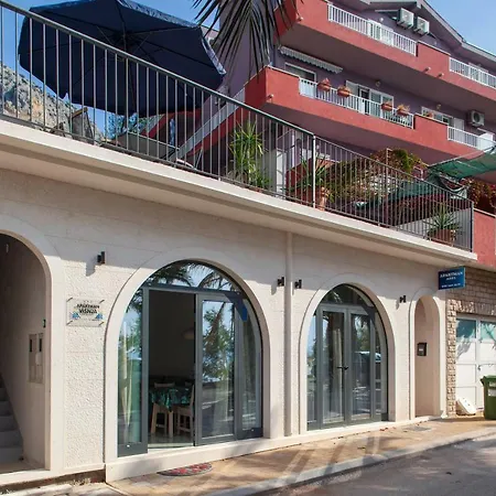 Visnja * Podgora (Split-Dalmatia)